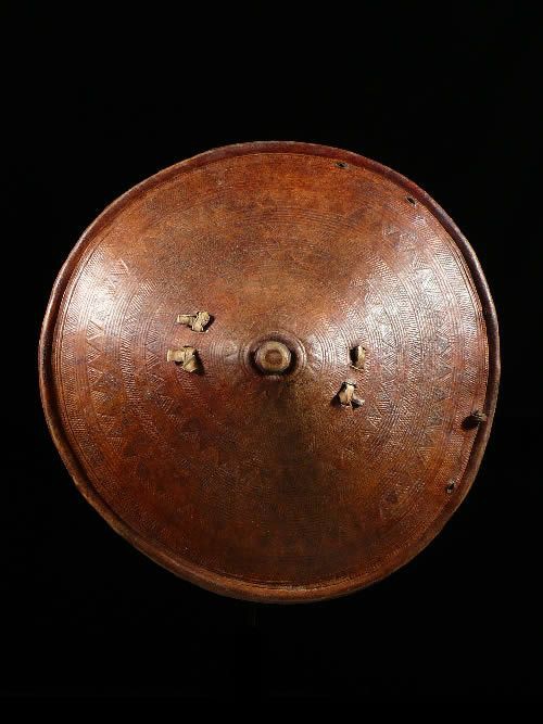 Bouclier en cuir - Sidamo - Ethiopie - Boucliers