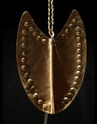 Parure pectorale en cuivre - Dinka - Soudan