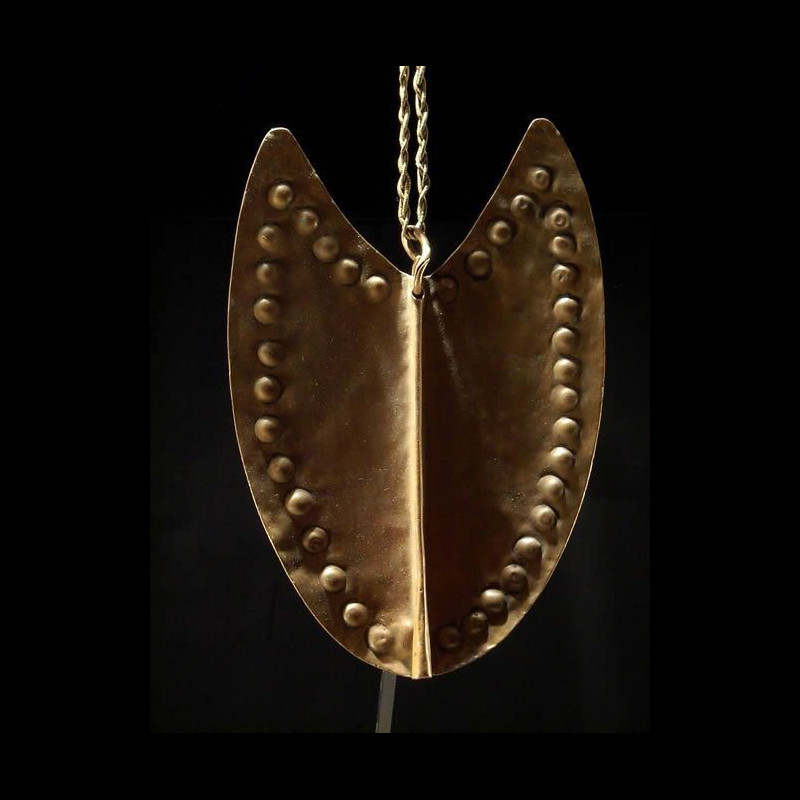 Parure pectorale en cuivre - Dinka - Soudan