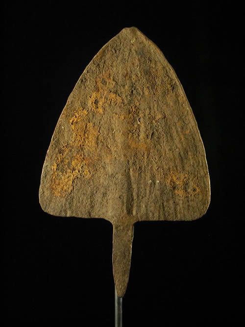 Monnaie primitive Houe en fer noir - Mambila - Cameroun