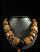 Collier de boules de corne de boeuf - Togo - Bijoux