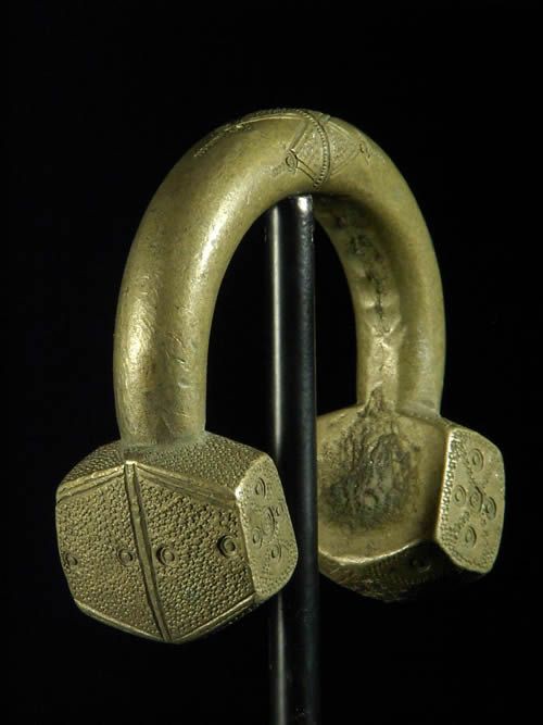 Bracelet en cuivre jaune ancien - Djerma - Niger - Monnaie