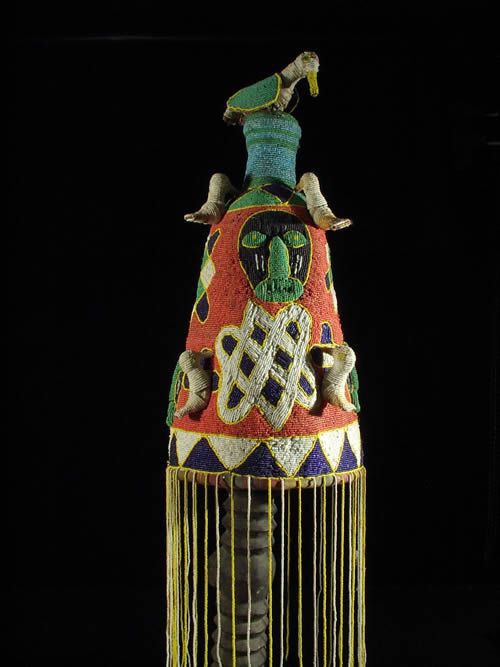 Coiffe Ade ou Adenla royale de ceremonie - Yoruba - Nigeria