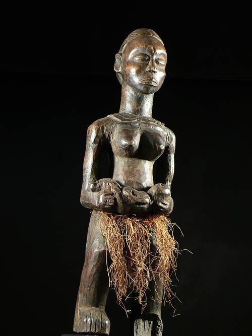Statue Maternite - Mbala / BaMbala - RDC Zaire / Congo