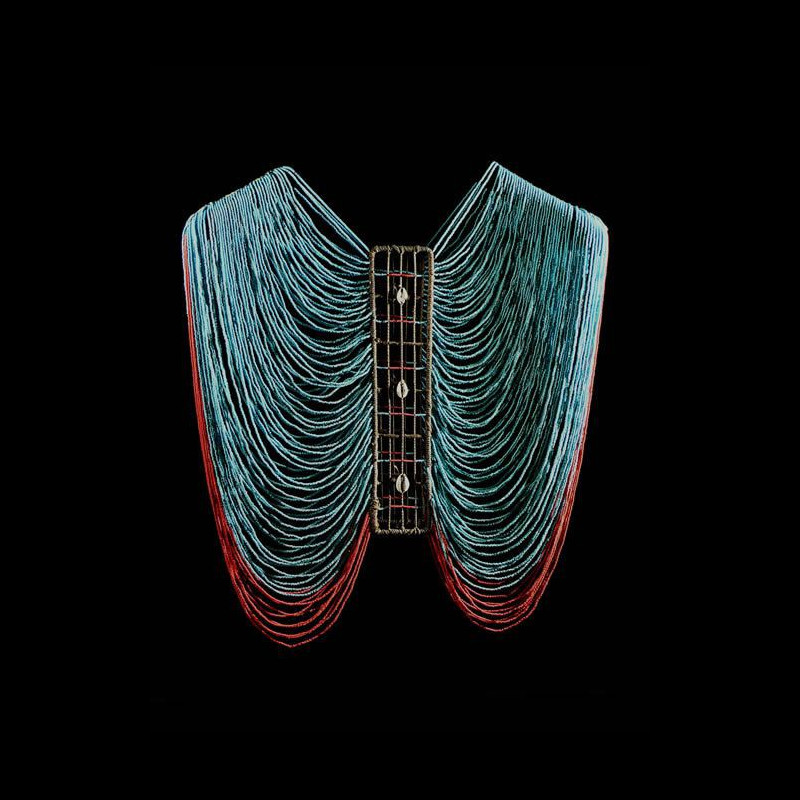 Corset de jeune fille en perles - Dinka - Soudan - Parures