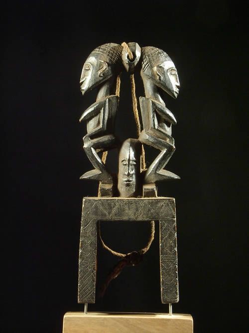 Etrier de poulie a tisser - Dogon - Mali - Poulies