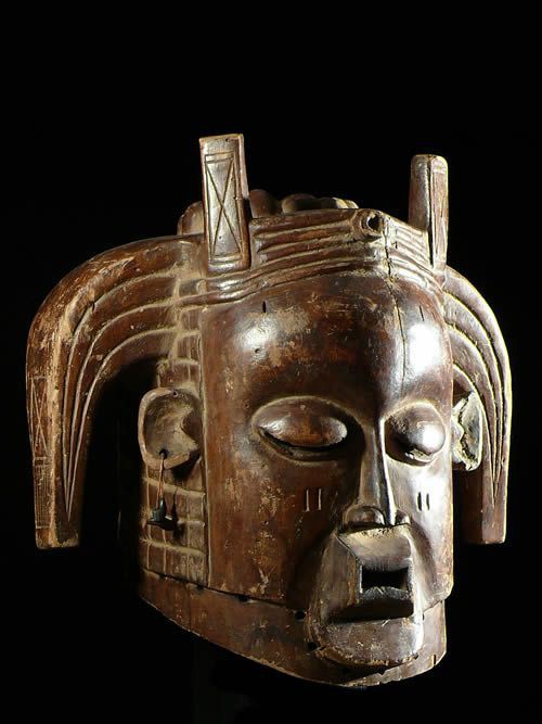 Masque de Circoncision - Mukanda - Holo - RDC Zaire / Angola