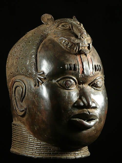 Tete commemorative moderne en Bronze - Bini Edo - Nigeria