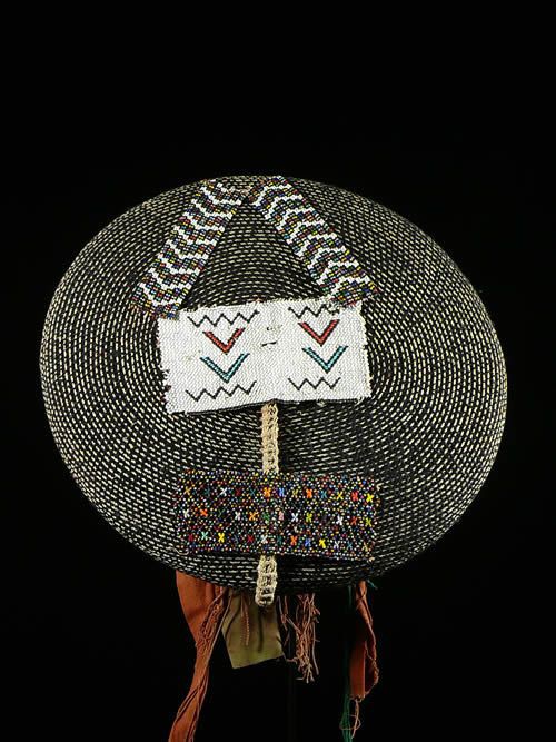 Coiffe Isicholo ancienne perlee - Zoulou - Afrique du sud - Zulu