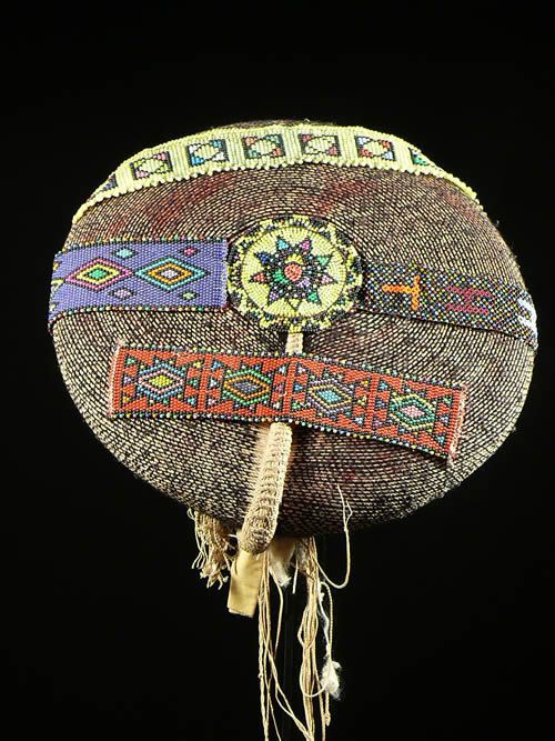Coiffe Isicholo ancienne perlee - Zoulou - Afrique du sud - Zulu