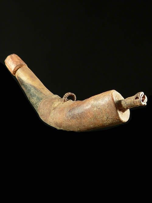 Corne a poudre - Karamojong - Ouganda - Objets de chasse