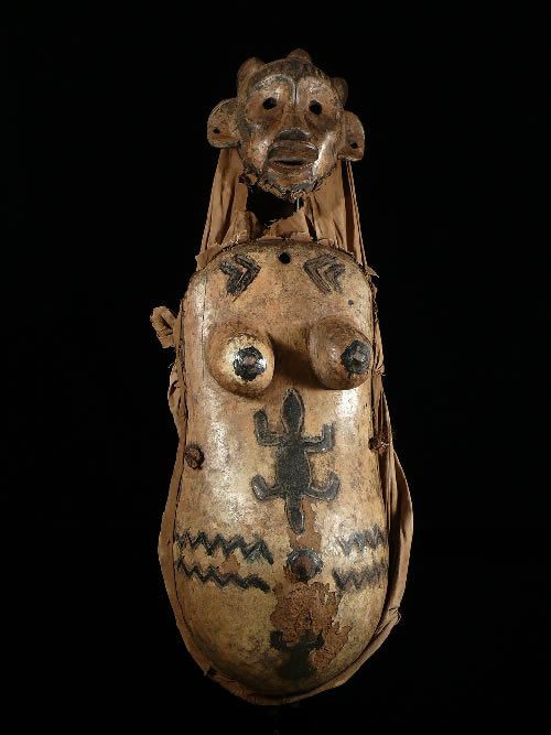 Masque ventre feminin Ndimu - Makonde - Tanzanie