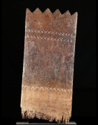 Plaque de lit sculptee - Peul - Niger - Objets usuels