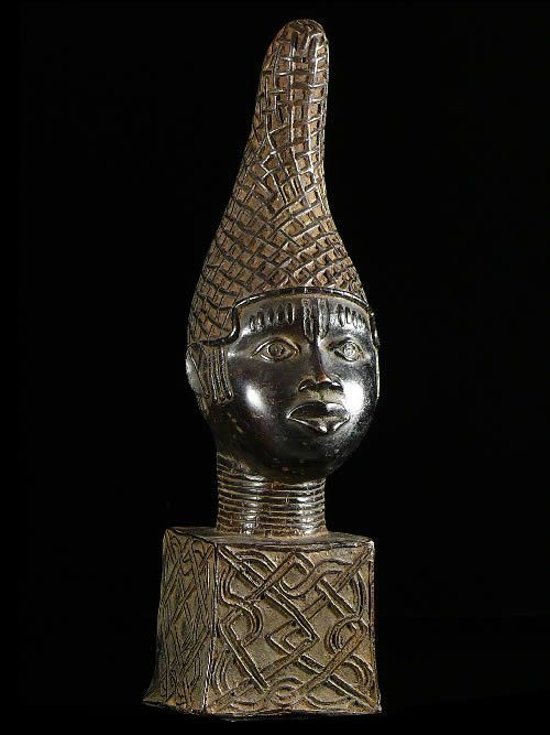 Tete de reine Iyoba en Bronze - Ife - Bini Edo - Nigeria
