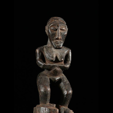 Statue cultuelle feminine - Hemba - RDC Zaire