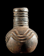 Petite poterie ancienne - Pere - RDC Zaire / Ouganda