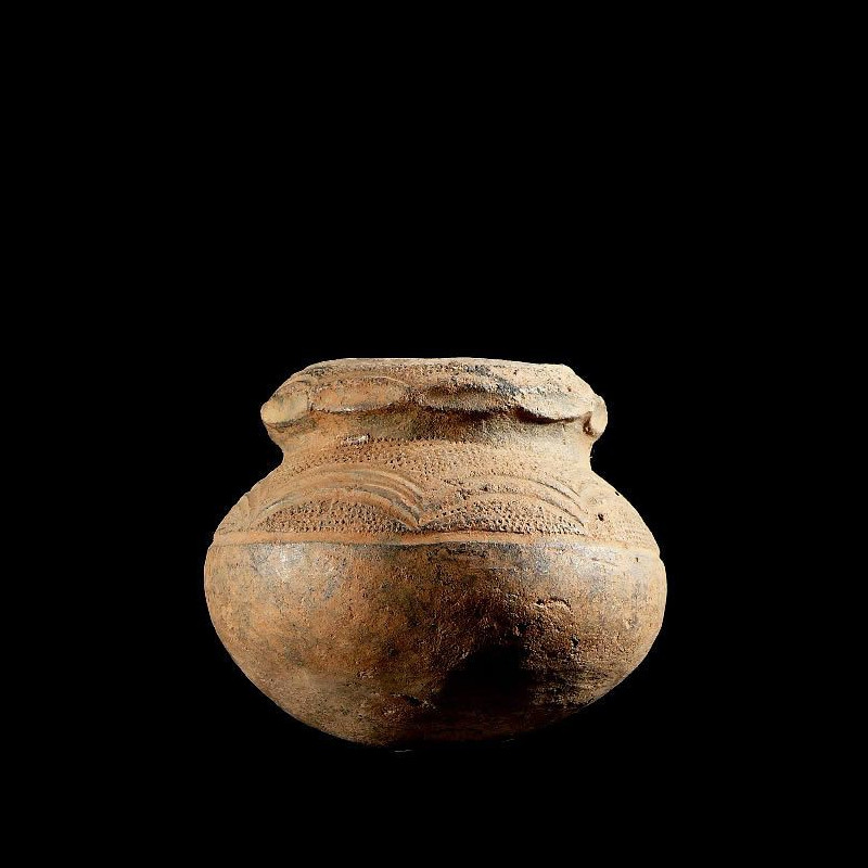 Petite poterie ancienne - Pere - RDC Zaire / Ouganda