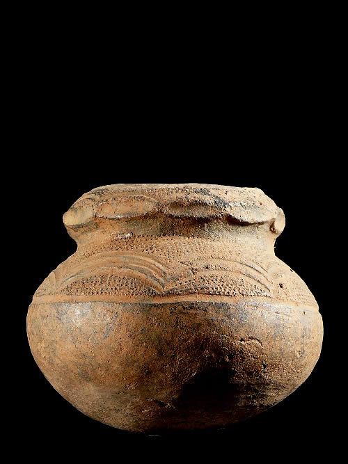 Petite poterie ancienne - Pere - RDC Zaire / Ouganda