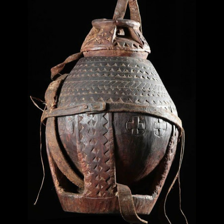 Pot a lait en bois - Borana - Ethiopie - Objets usuels