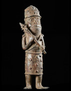 Oba en tenue de guerre - Bini Edo - Benin - Bronzes du Benin