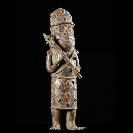 Oba en tenue de guerre - Bini Edo - Benin - Bronzes du Benin