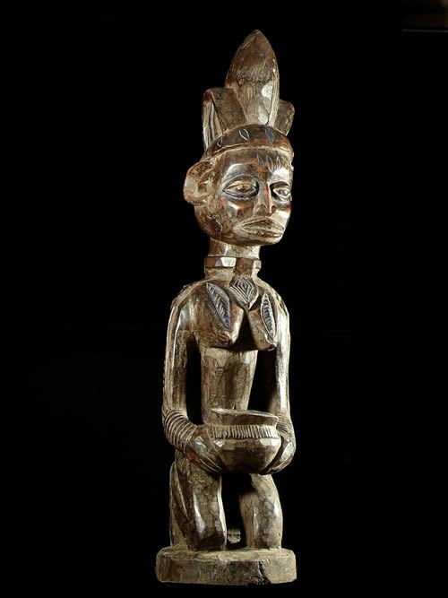 Porteuse de coupe - Yoruba - Benin