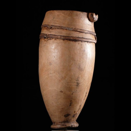 Pot a lait en bois - Karamojong - Ouganda - Objets usuels