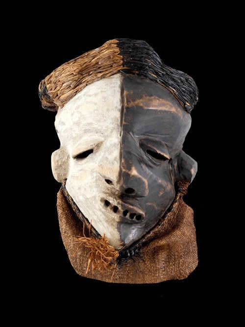 Masque Mpangu / Mbangu de maladie - Pende - RDC Zaire