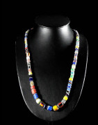 Collier perles chevron ou rosetta - Haoussa - Cameroun