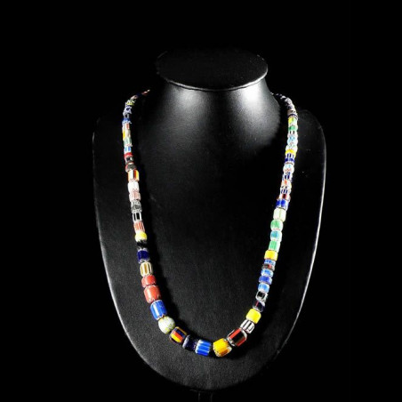 Collier perles chevron ou rosetta - Haoussa - Cameroun
