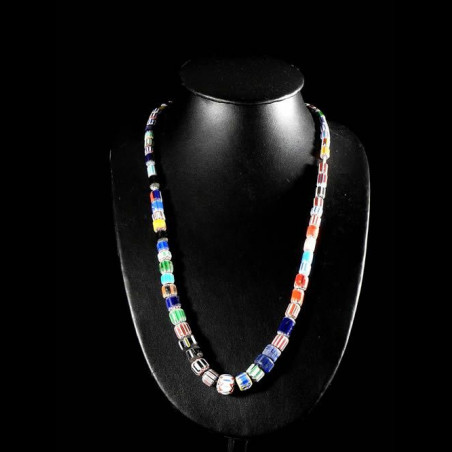 Collier perles chevron ou rosetta - Haoussa - Cameroun