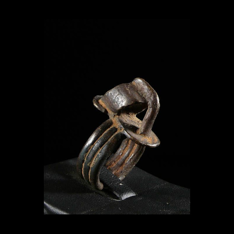Bague amulette Sandale - Lobi - Burkina Faso