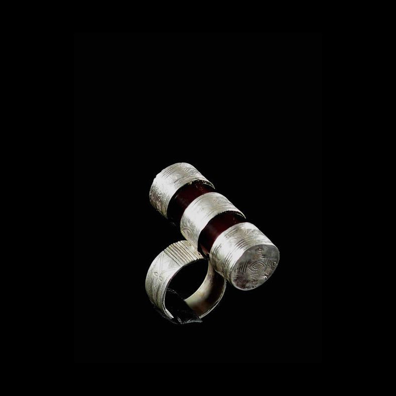 Bague en argent et agathe - Touareg - Niger