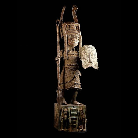 Oba en tenue de guerre - Bini Edo - Benin - Bronzes du Benin