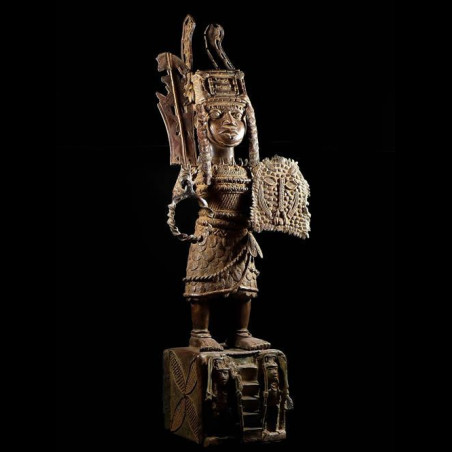 Oba en tenue de guerre - Bini Edo - Benin - Bronzes du Benin