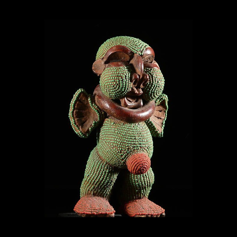 Statue terre cuite et perles - Pygmees - Cameroun - Deco