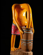 Sculpture Shetani Tete dans le sable - George Lilanga - Makonde