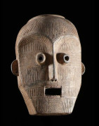 Masque de circoncision Kakongo - Metoko - RDC Zaire