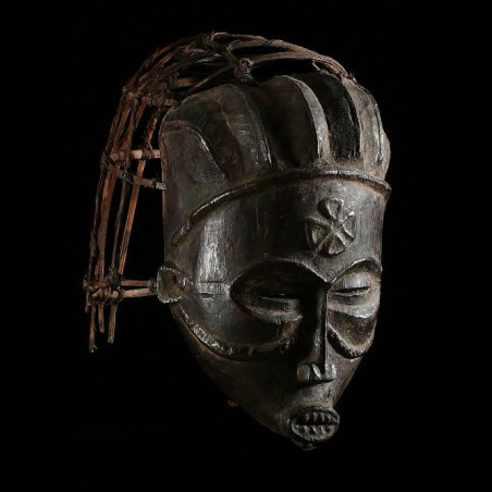 Masque Mwana Pwo - Chokwe / Tschokwe - Angola
