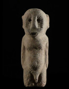 Stele funeraire en pierre - Bongo / Zande - Soudan