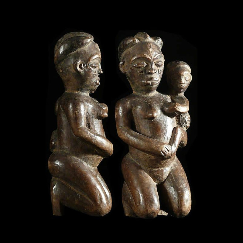 Statuette feminine maternite - Pende - RDC Zaire