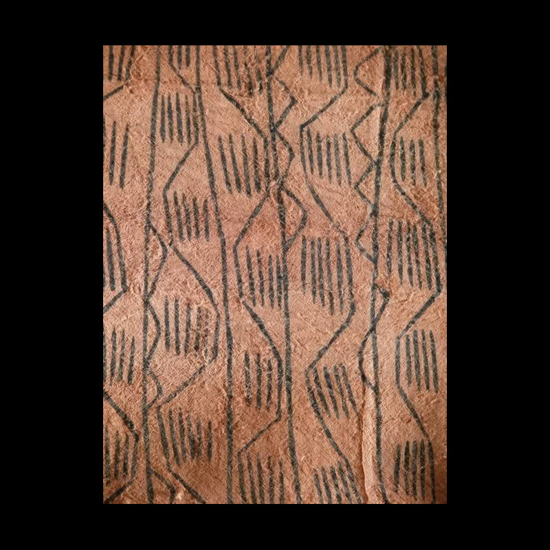 Murumba en ecorce battue - Pygmees / Mbuti - Ituri - RDC Zaire