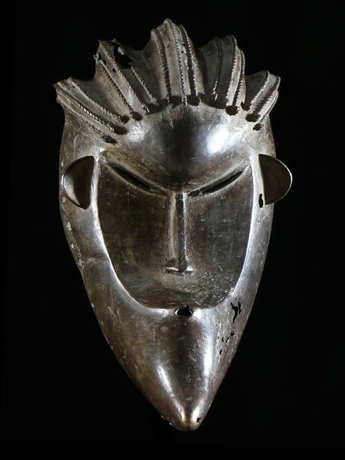 Masque en alliage de metal - Dan / Bassa - Liberia