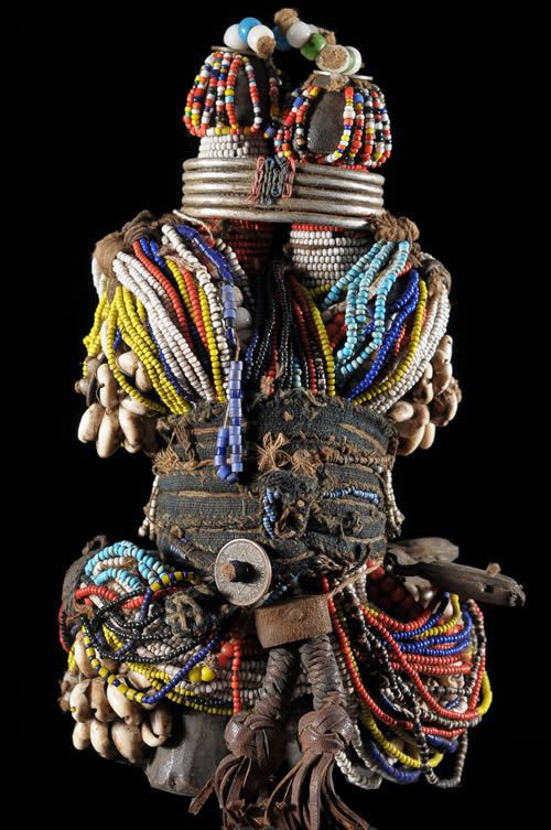 Poupee Ham Pilu - Fali - Cameroun - Poupees et perles africaines