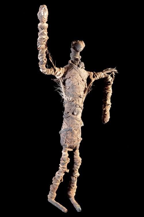Statue figurant un gardien de Forge - Bobo Fing - Burkina Faso