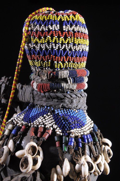 Poupee Ham Pilu - Fali - Cameroun - Poupees et perles africaines