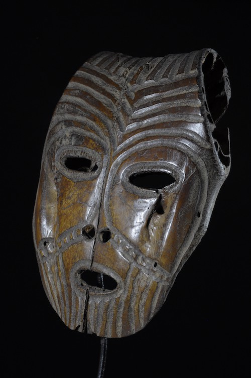 Masque Lukungu en os - Lega - RDC Zaire - Bwami