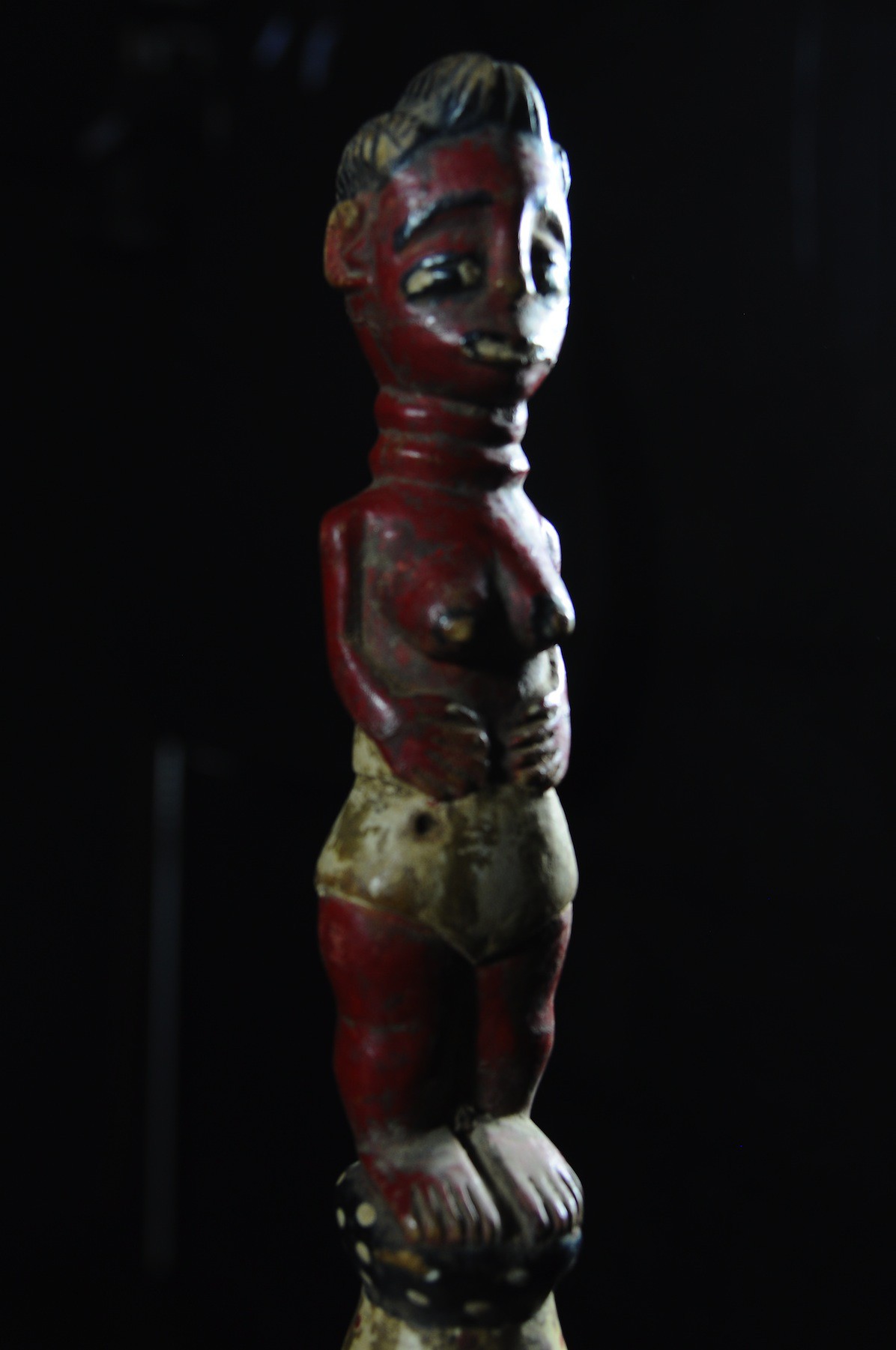 Canne de dignitaire polychrome - Baoule - Côte d'Ivoire - Objets de regalia