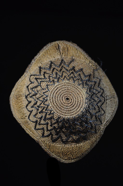 Coiffe Kuba ancienne Laket en raphia - Kuba - RDC Zaire