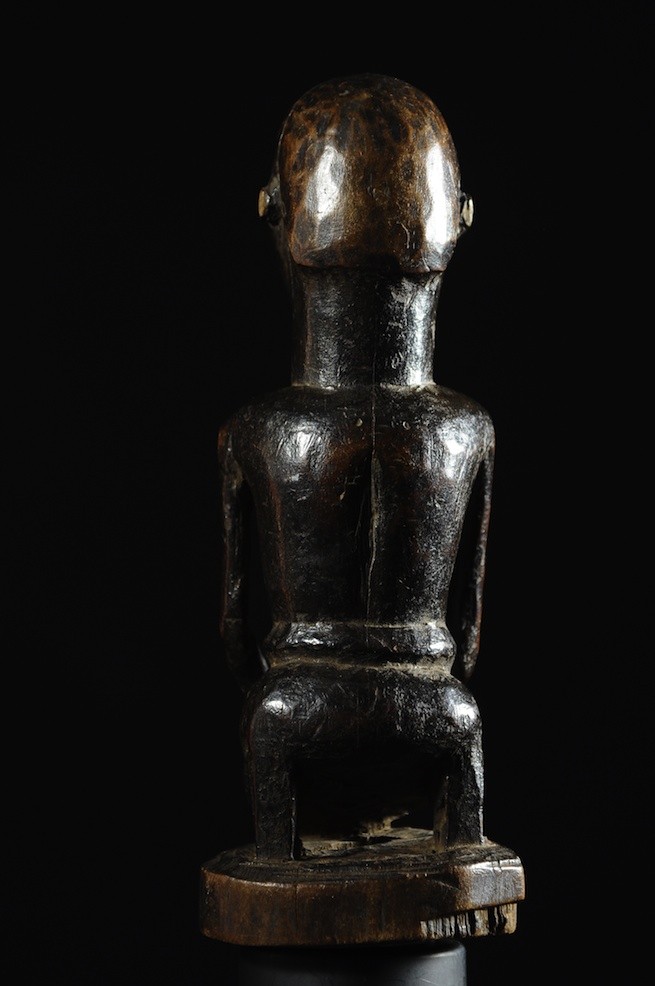 Statuette anthropomorphe - Holo - RDC Zaire / Angola